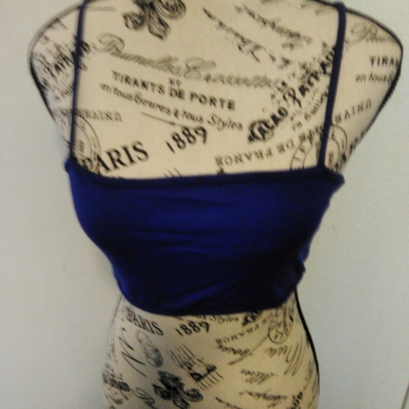 Blue crop - Picture 1 of 2